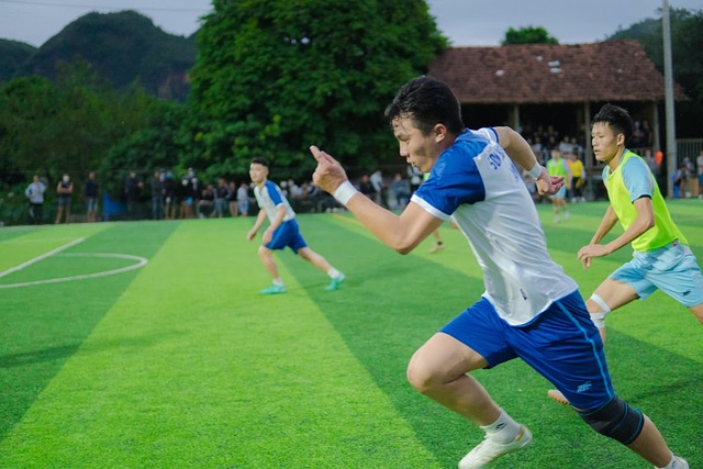 英超｜哈兰德94场轰百球创纪录 曼市平布赖顿留遗憾.